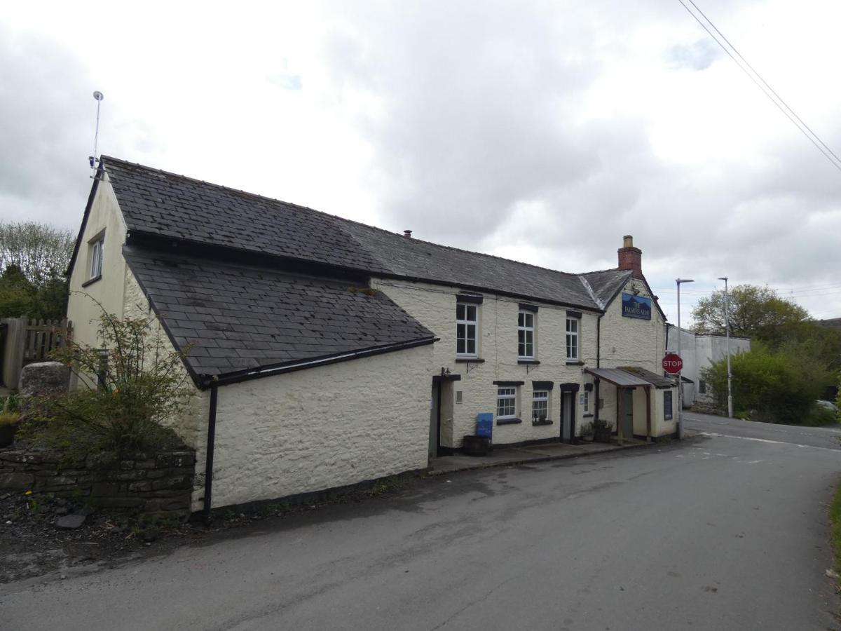 The Farmers Arms, Cwmdu Llanwddyn  Exteriér fotografie